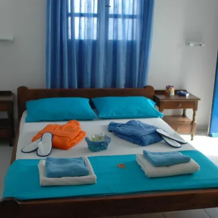 Отель Kostas