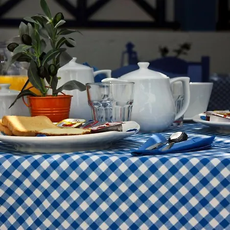 Kostas Hotel 4*
